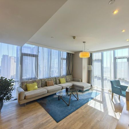 Holiday Inn Express Beijing Yizhuang By Ihg - Taxi 1 Hour To International Airport And 800 Meters To The Nearby Subway Exterior photo