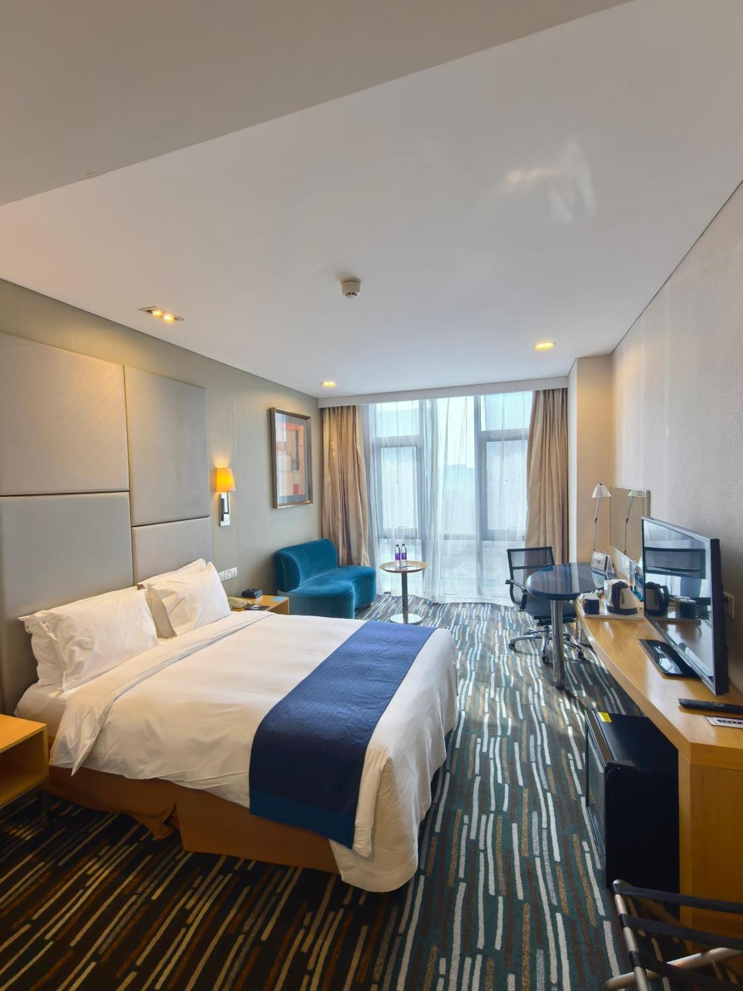 Holiday Inn Express Beijing Yizhuang By Ihg - Taxi 1 Hour To International Airport And 800 Meters To The Nearby Subway Exterior photo