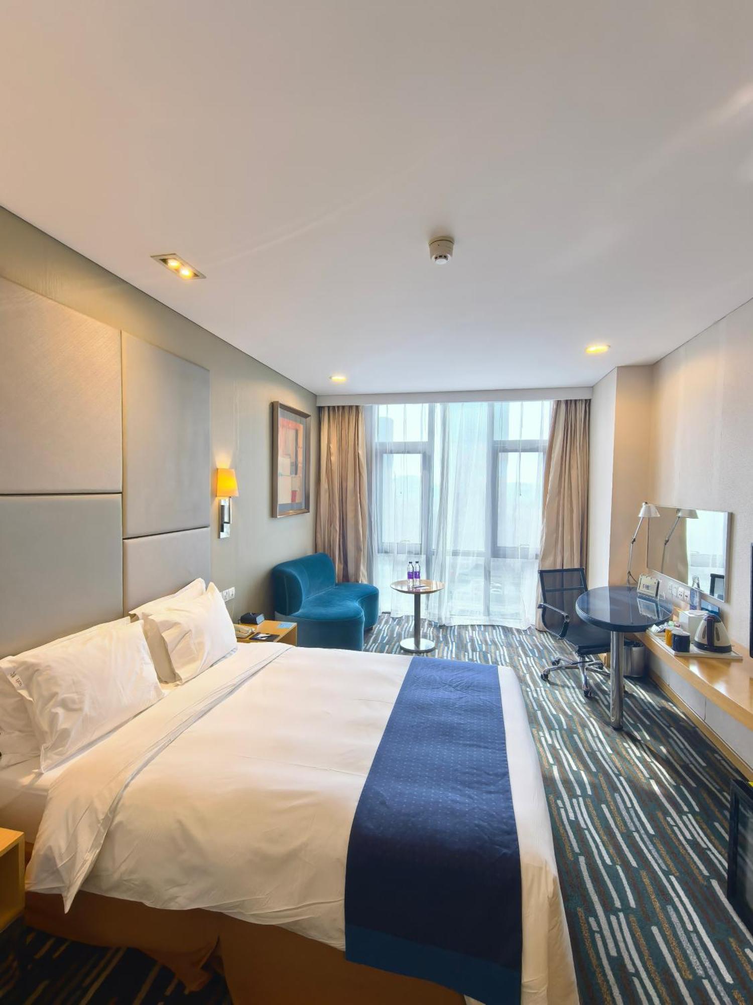 Holiday Inn Express Beijing Yizhuang By Ihg - Taxi 1 Hour To International Airport And 800 Meters To The Nearby Subway Exterior photo