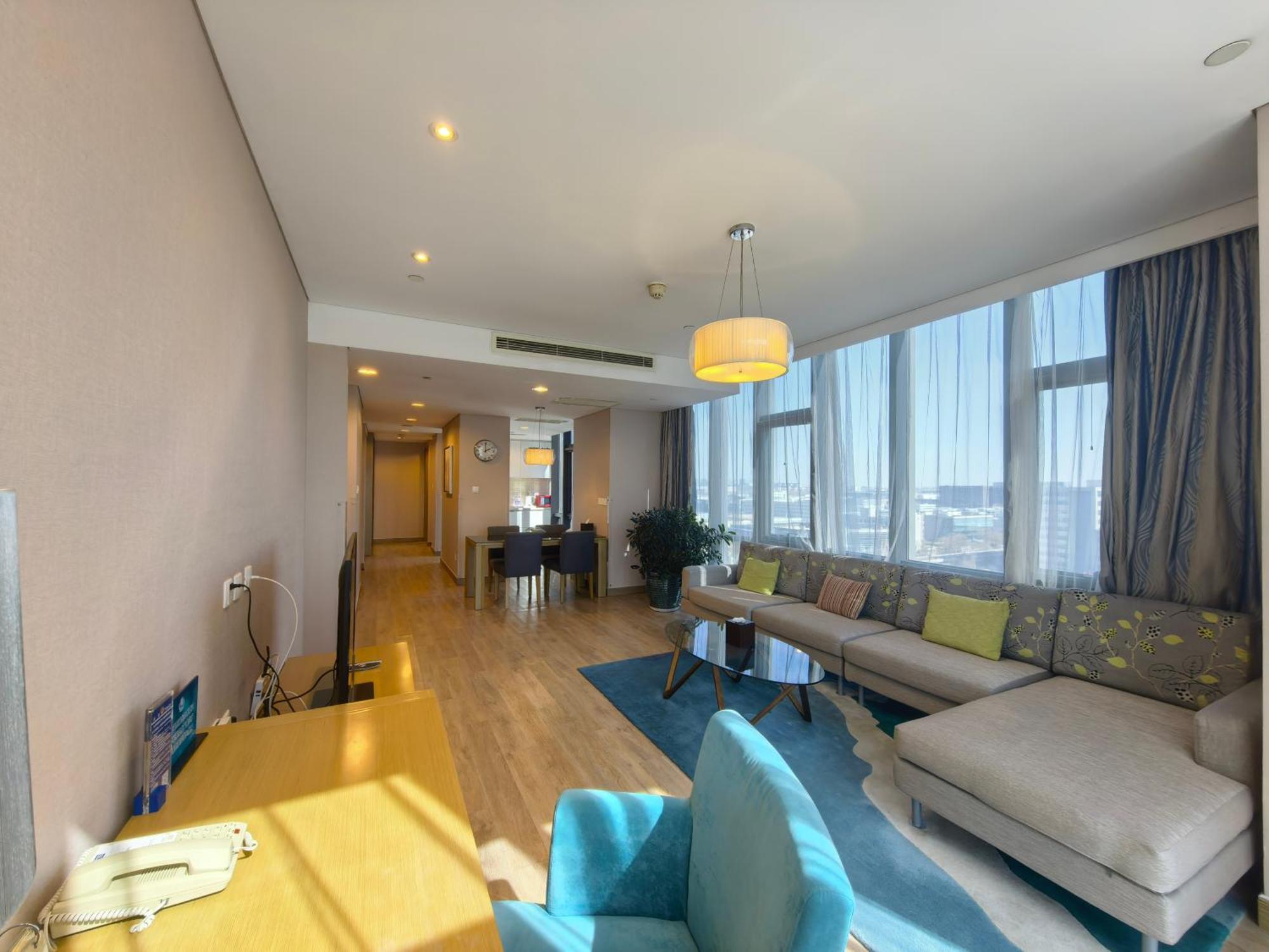 Holiday Inn Express Beijing Yizhuang By Ihg - Taxi 1 Hour To International Airport And 800 Meters To The Nearby Subway Exterior photo