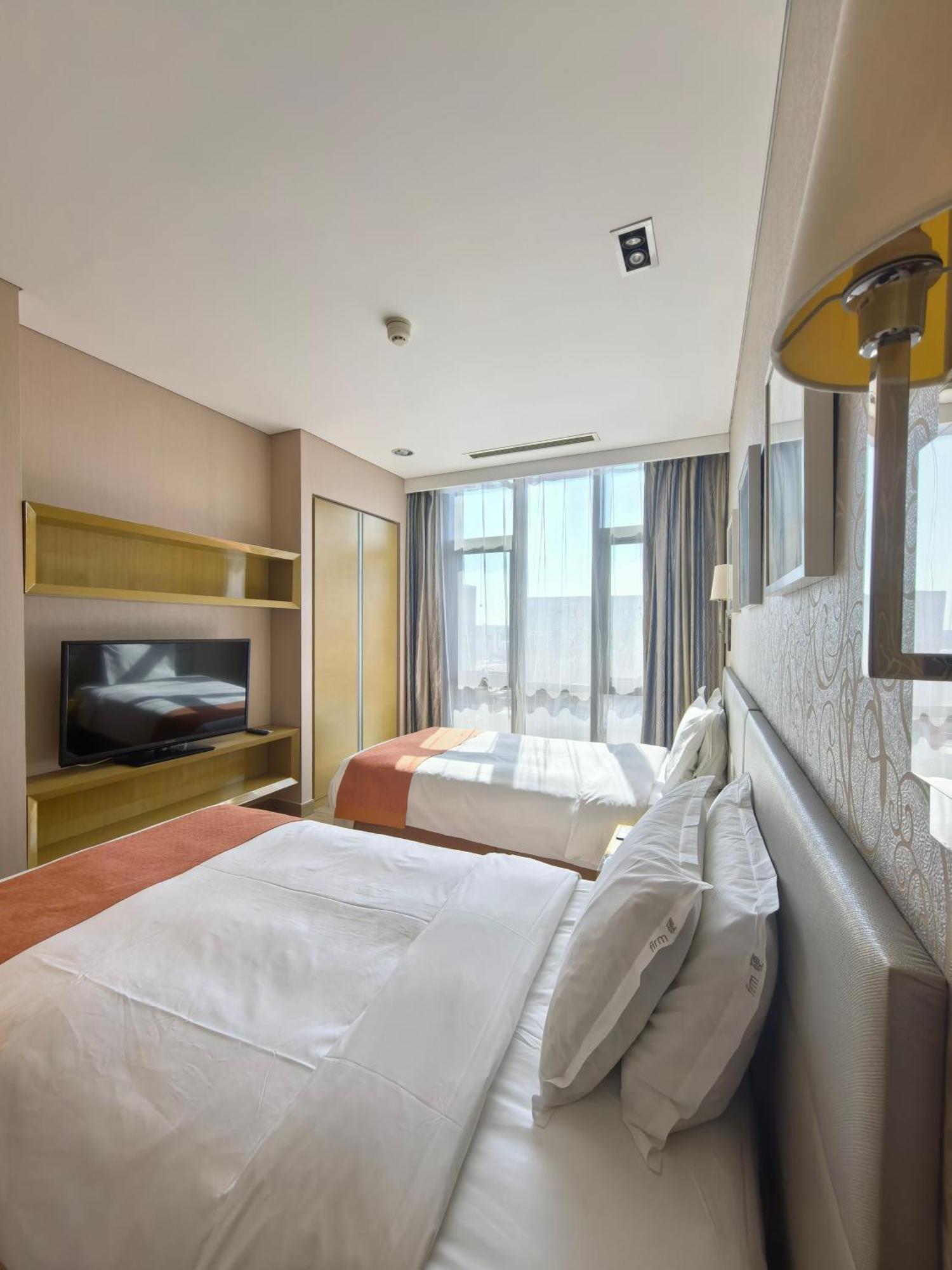 Holiday Inn Express Beijing Yizhuang By Ihg - Taxi 1 Hour To International Airport And 800 Meters To The Nearby Subway Exterior photo