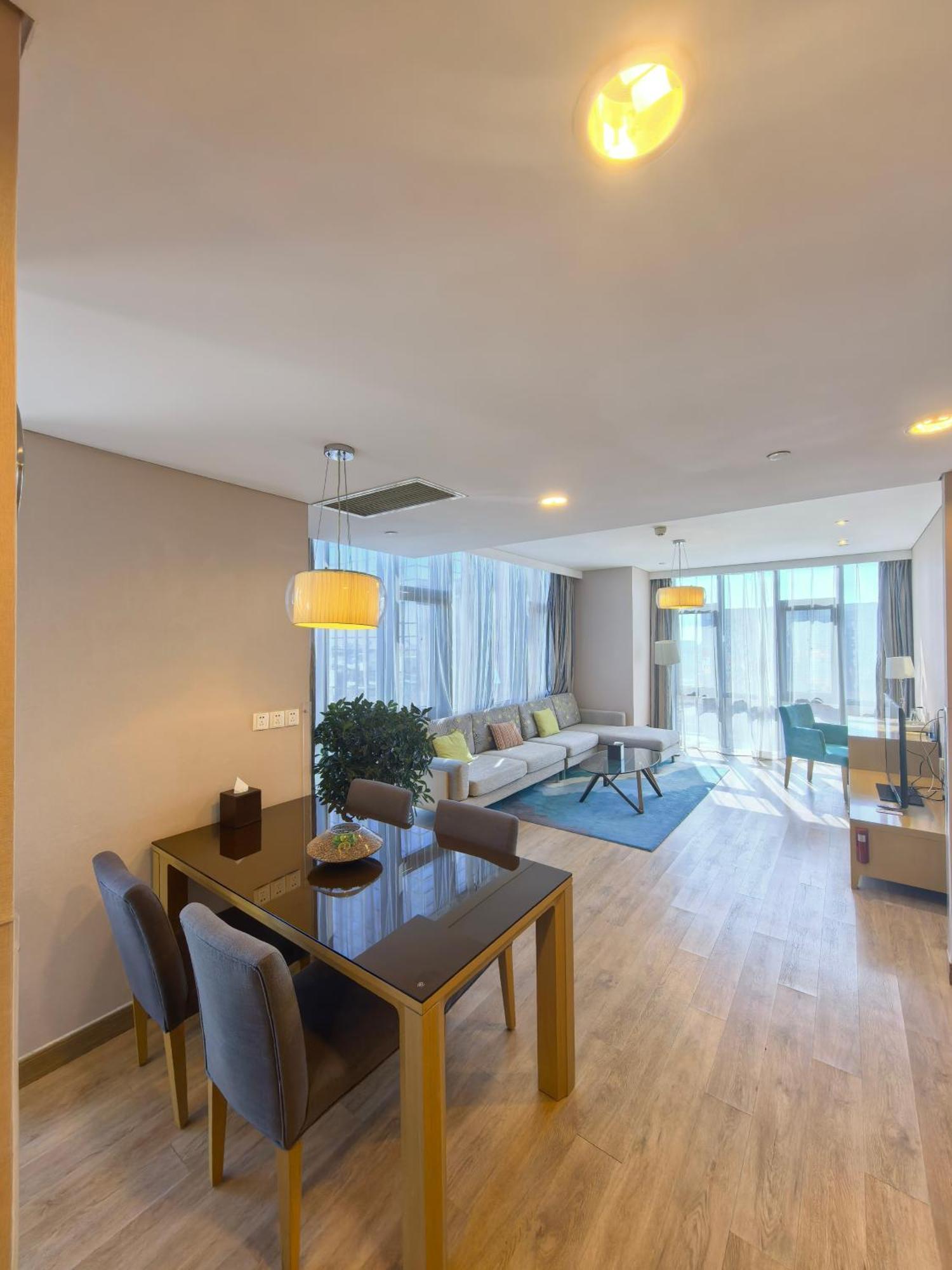 Holiday Inn Express Beijing Yizhuang By Ihg - Taxi 1 Hour To International Airport And 800 Meters To The Nearby Subway Exterior photo