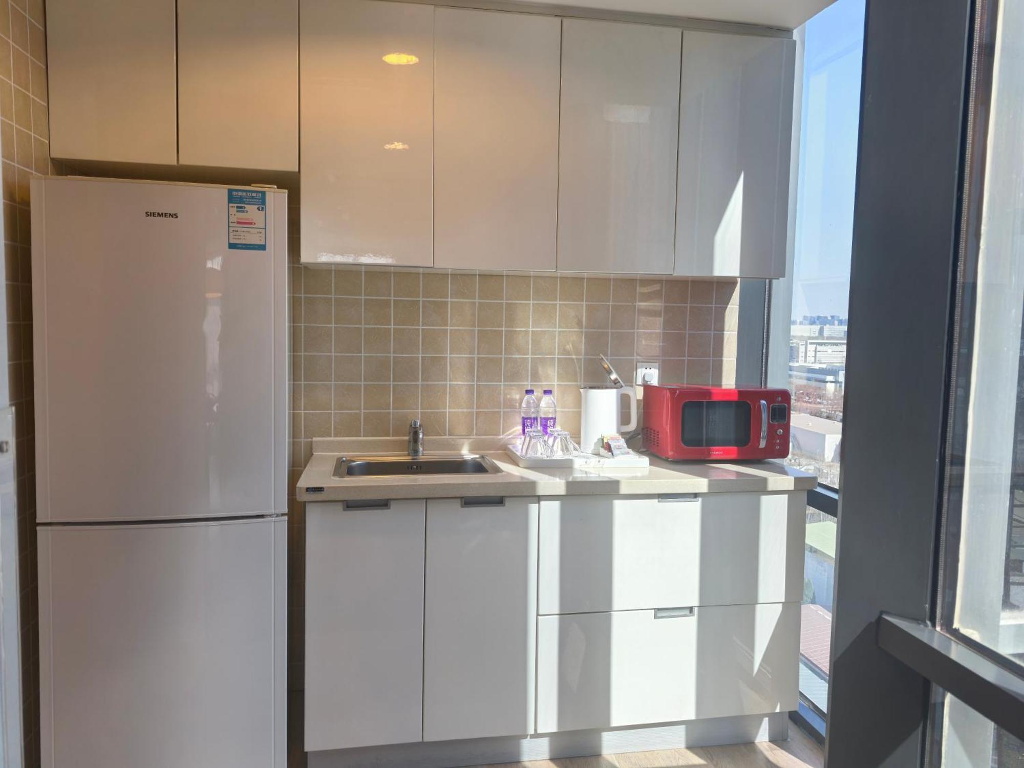 Holiday Inn Express Beijing Yizhuang By Ihg - Taxi 1 Hour To International Airport And 800 Meters To The Nearby Subway Exterior photo