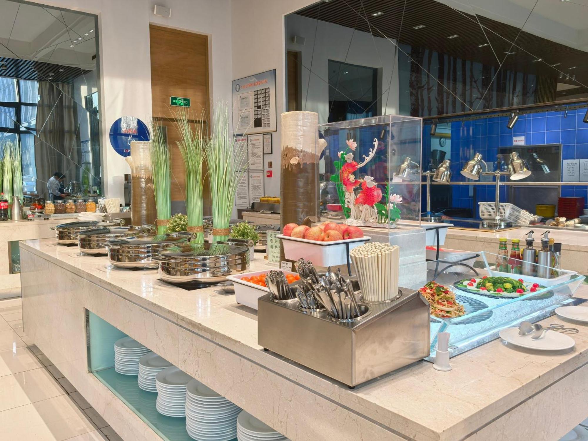 Holiday Inn Express Beijing Yizhuang By Ihg - Taxi 1 Hour To International Airport And 800 Meters To The Nearby Subway Exterior photo